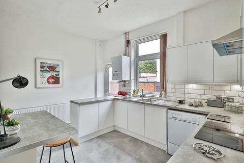 2 bedroom terraced house for sale, Lumn Road, Hyde, Greater Manchester, SK14