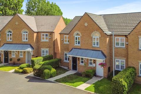 Peak Place, Hyde, Greater Manchester, SK14