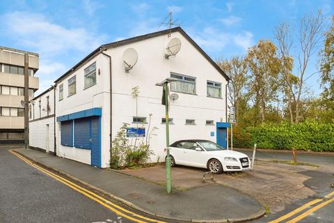3 bedroom flat for sale, Beech Street, HYDE, Cheshire, SK14