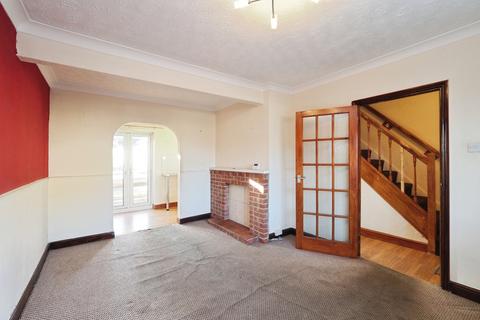 3 bedroom terraced house for sale, Aviation Lane, Burton-on-Trent, Staffordshire, DE13