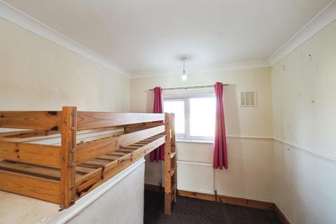 3 bedroom terraced house for sale, Aviation Lane, Burton-on-Trent, Staffordshire, DE13
