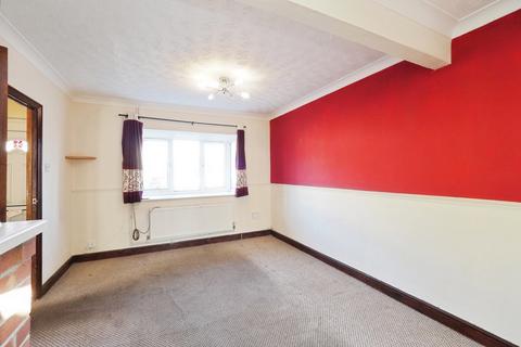 3 bedroom terraced house for sale, Aviation Lane, Burton-on-Trent, Staffordshire, DE13