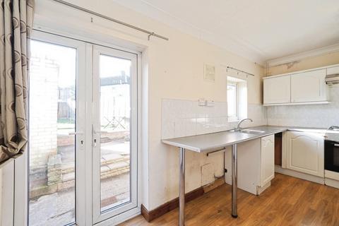 3 bedroom terraced house for sale, Aviation Lane, Burton-on-Trent, Staffordshire, DE13