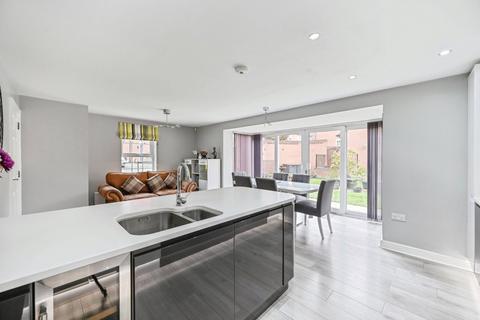 5 bedroom detached house for sale, Cranfield Avenue, Church Gresley, Swadlincote, Derbyshire, DE11