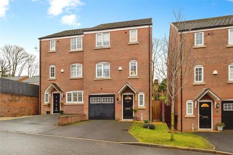 undefined, Holly Close, Stalybridge, Greater Manchester, SK15
