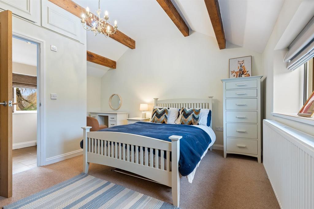 Bramleys Estate Agents - Arkenley Lane - Almondbur