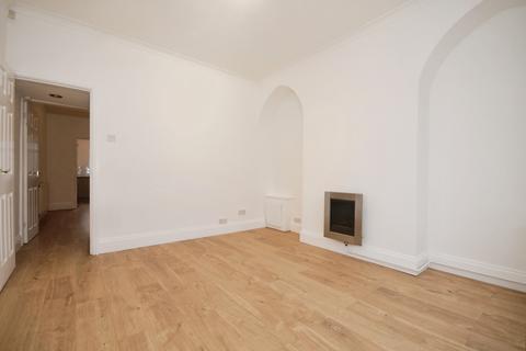 2 bedroom terraced house for sale, Derby Road, Chesterfield, Derbyshire, S40