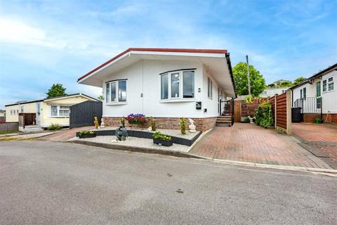 undefined, Sunningdale Park, New Tupton, Chesterfield, Derbyshire, S42