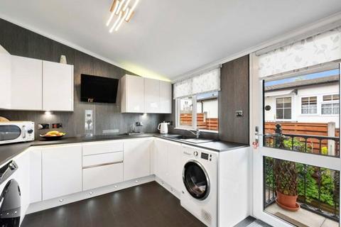 undefined, Sunningdale Park, New Tupton, Chesterfield, Derbyshire, S42