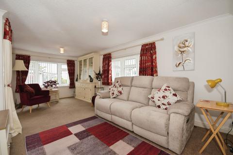 undefined, Sunningdale Park, New Tupton, Chesterfield, Derbyshire, S42