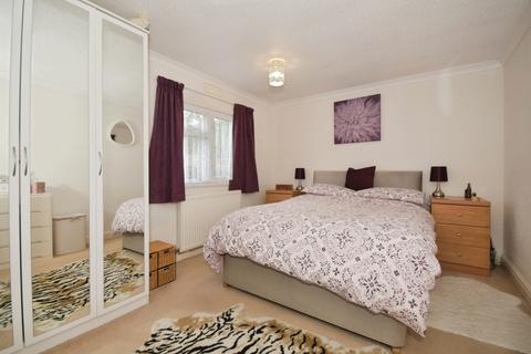 undefined, Sunningdale Park, New Tupton, Chesterfield, Derbyshire, S42