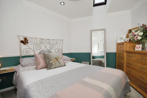 undefined, Old Hall Road, Chesterfield, Derbyshire, S40
