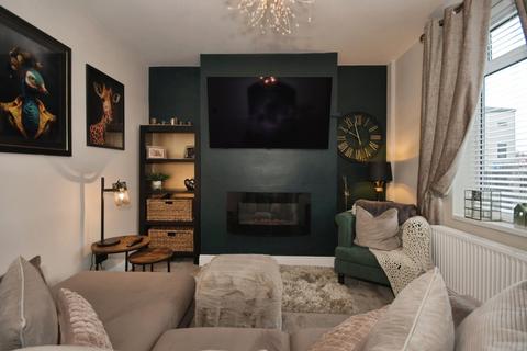 3 bedroom terraced house for sale, Wharf Lane, Chesterfield, Derbyshire, S41