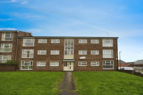 2 bedroom flat for sale, Campbell Court, Church Walk, New Whittington, Chesterfield, S43