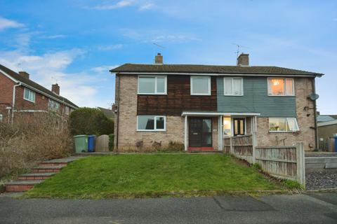 3 bedroom semi-detached house for sale, Cotswold Close, Chesterfield, Derbyshire, S40