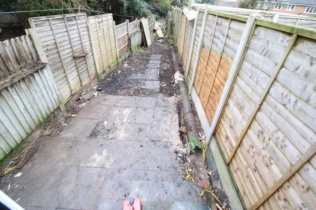 REAR GARDEN.jpg