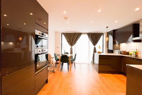 2 bedroom flat for sale, Byron Road, Harrow, Middlesex HA3