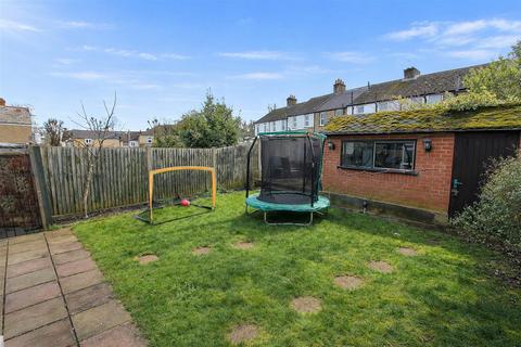 undefined, Stanley Park Road, Carshalton SM5
