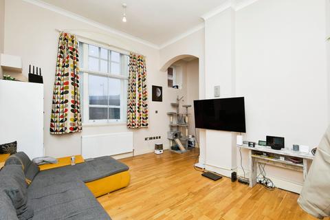 2 bedroom flat for sale, Railway Terrace, Derby, Derbyshire, DE1