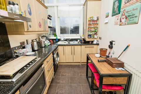 2 bedroom flat for sale, Railway Terrace, Derby, Derbyshire, DE1