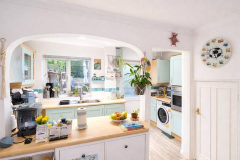 2 bedroom terraced house for sale, Little Thatch, Godalming, Surrey, GU7