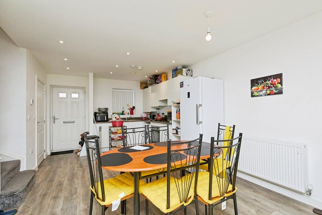 Dining Room/Kitchen