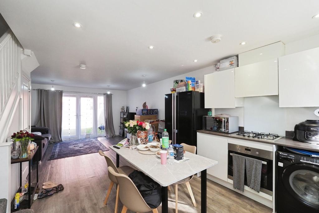 Kitchen/Living Room