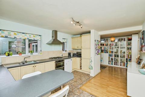 undefined, Greenwich Drive North, DERBY, Derbyshire, DE22