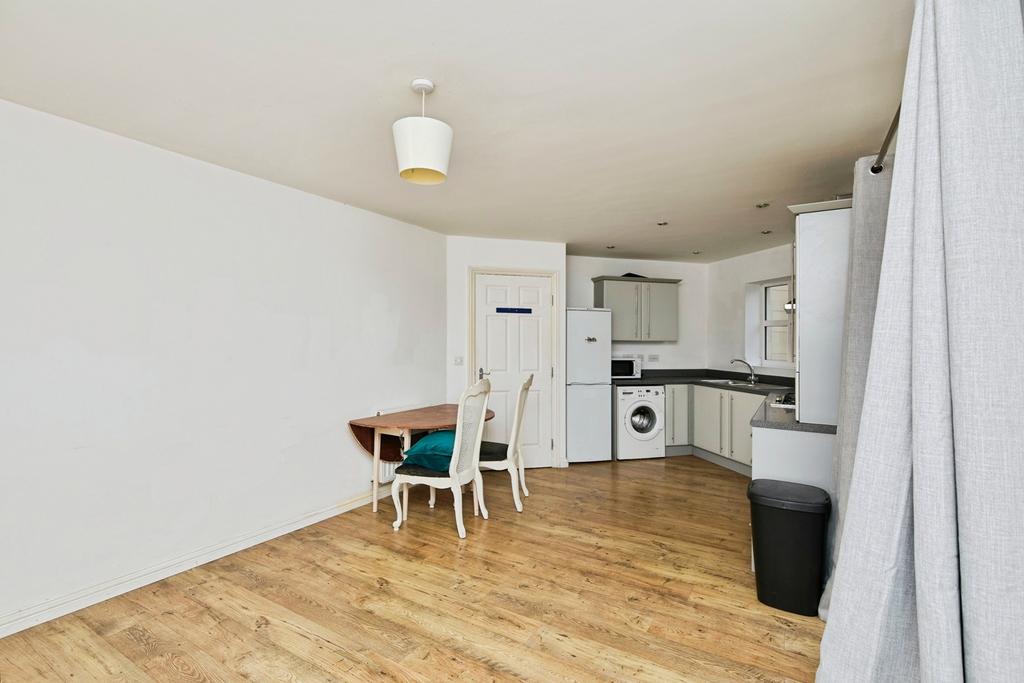 Kitchen/Living Room