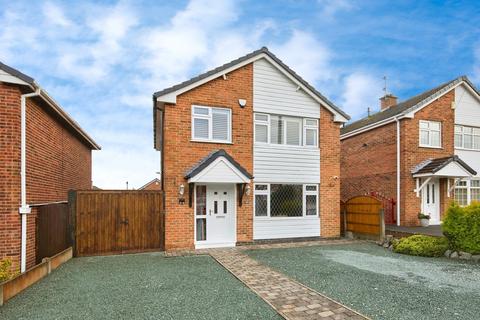 3 bedroom detached house for sale, Farm Close, Ilkeston, Derbyshire, DE7