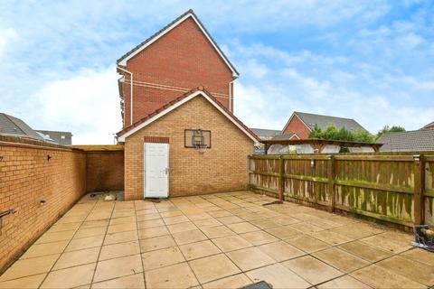 3 bedroom semi-detached house for sale, Pacific Way, DERBY, Derbyshire, DE24