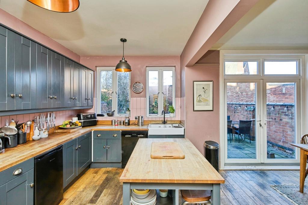 Dining Kitchen