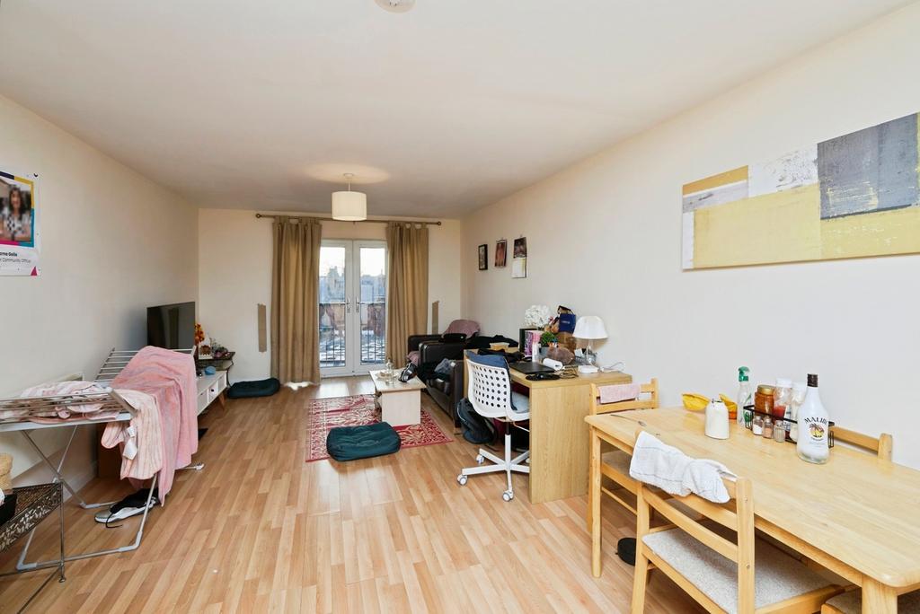 Kitchen/Living Room