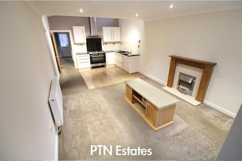 undefined, Alder Road, Kingswinford