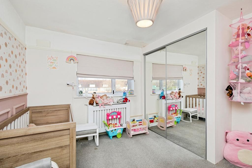 Bedroom 2.Jpg