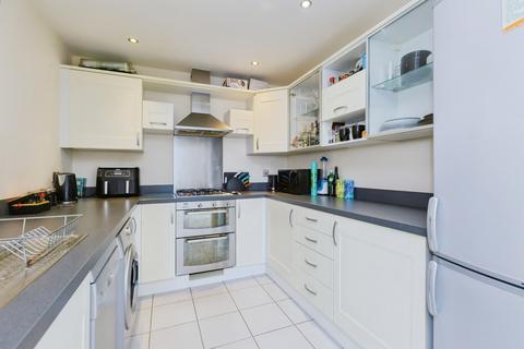 2 bedroom flat for sale, Watkin Road, LEICESTER, Leicestershire, LE2