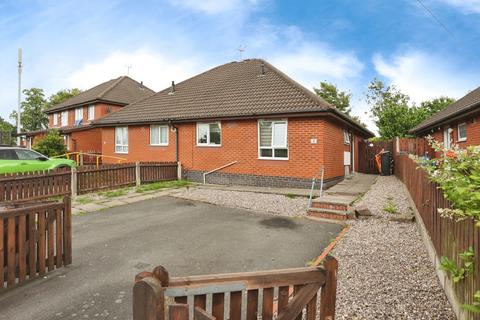 2 bedroom bungalow for sale, Stonesby Avenue, Leicester, Leicestershire, LE2