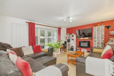 5 bedroom semi-detached house for sale, Southfields Avenue, LEICESTER, Leicestershire, LE2