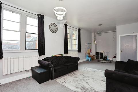 undefined, Grosvenor Gate, Leicester, Leicestershire, LE5