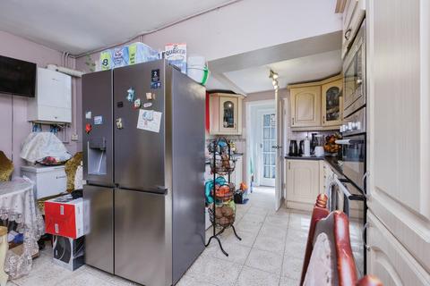 undefined, Tunstall Crescent, Leicester, Leicestershire, LE4
