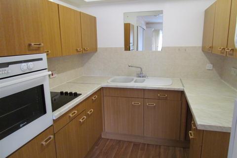 2 bedroom retirement property for sale, Potter Hill, Pickering