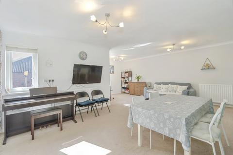 2 bedroom flat for sale, London Road, LEICESTER, Leicestershire, LE2