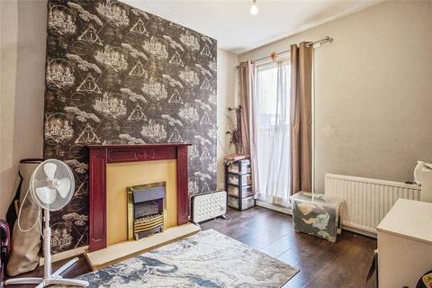 4 bedroom terraced house for sale, Daneshill Road, Leicester, Leicestershire, LE3
