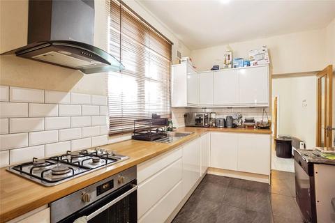 4 bedroom terraced house for sale, Daneshill Road, Leicester, Leicestershire, LE3
