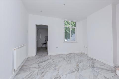 3 bedroom terraced house for sale, Beaumanor Road, Leicester, Leicestershire, LE4