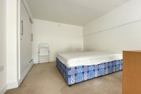 2 bedroom flat for sale, Lee Street, Leicester, Leicestershire, LE1