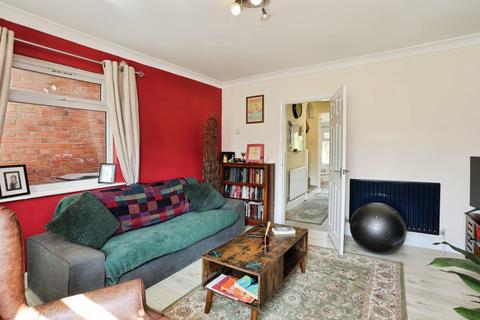 2 bedroom end of terrace house for sale, Byron Street, Loughborough, Leicestershire, LE11
