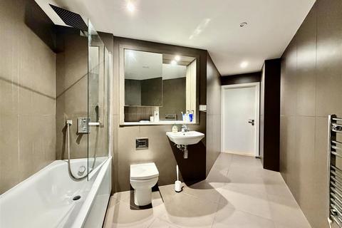 1 bedroom apartment to rent, Balfour Road, Hounslow TW3