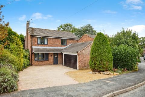 Cropston Avenue, Loughborough, Leicestershire, LE11