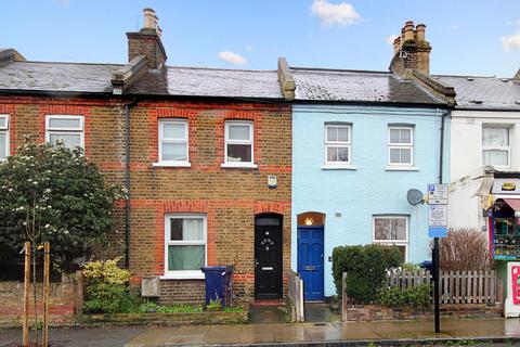 2 bedroom house for sale, Felix Road, W13